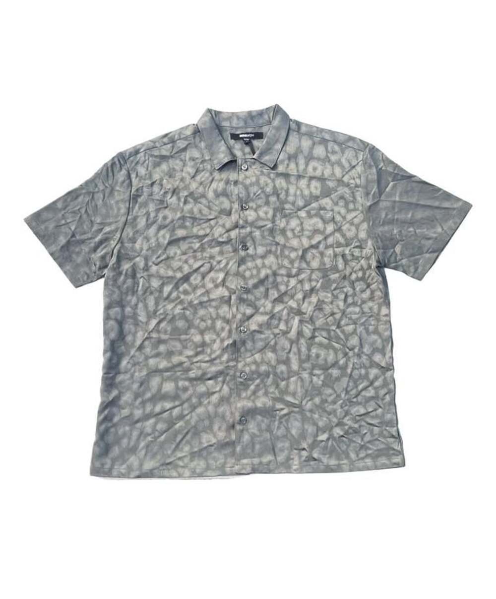 Nova Men Satin Leopard Button Up Shirt Size M Grey Short Sleeve